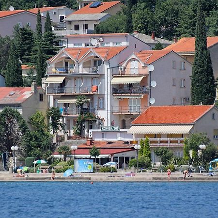 Apartment Selce 5206A Kültér fotó